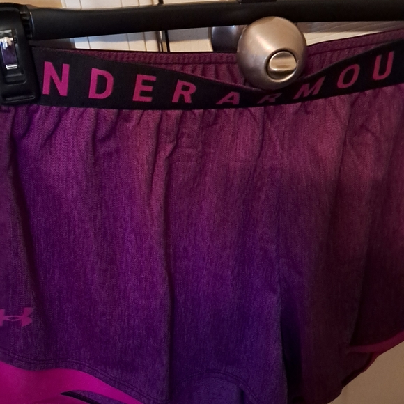 Women's Under Armour shorts NWT - Picture 3 of 4